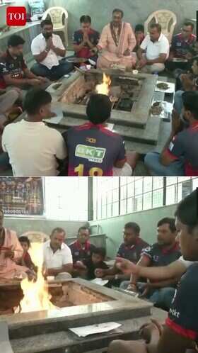 RCB Fans Hold Pooja And Hawan Ahead Of IPL Final