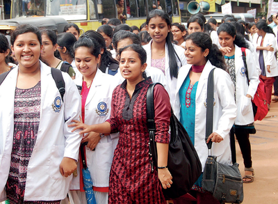 Karnataka wants more post graduate seats for medicos