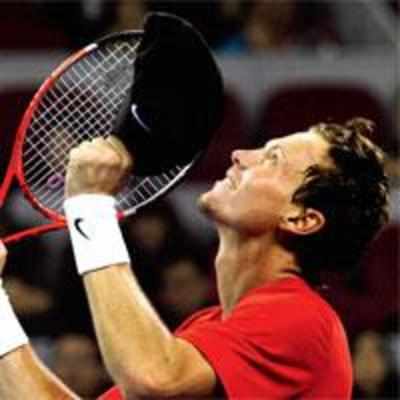 Berdych rallies to victory in Beijing