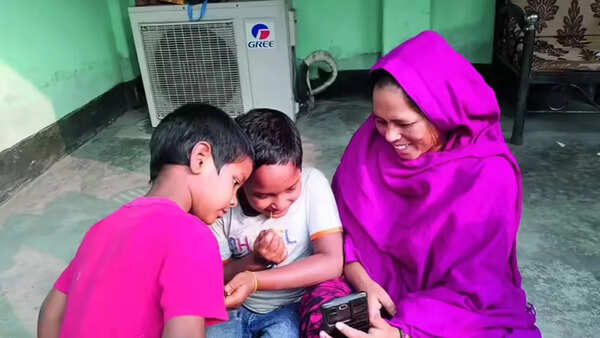 Sunali fights 'Bangladeshi' tag, but parents are on electoral roll