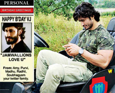 Vidyut Jammwal’s birthday wishes ‘ad’ up