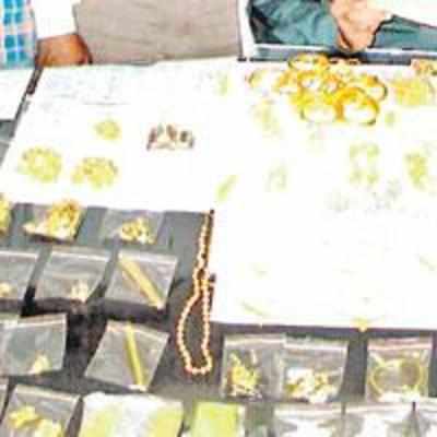 Thieves arrested with 6 kg of gold