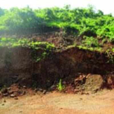 Forest officers busts illegal red soil mining; 6 arrested