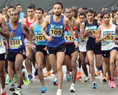 Five hurt at Mumbai Marathon