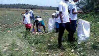 Kovai Kulangal Padhukappu Amaippu along with the NSS volunteers clean Sengulam Tank 