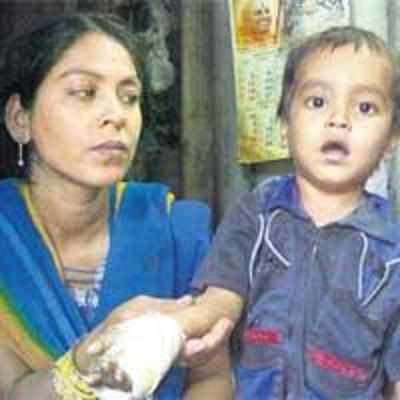 3-yr-old's finger chopped off, father assaulted