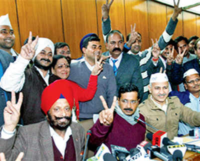 AAP will contest across India; Cong, BJP say no worries