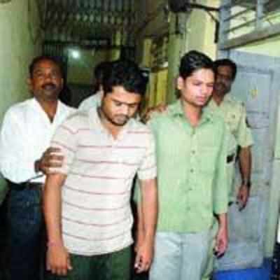 Warehouse supervisor, accomplice nabbed for pilfering grains worth Rs 3L