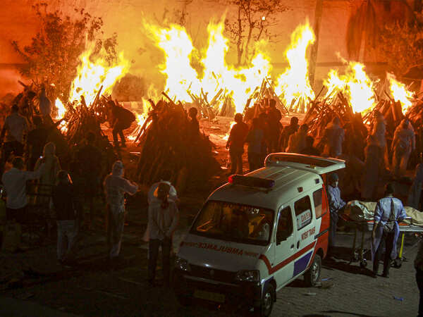 90 bodies in one day, funerals at parking lot of Gurugram crematorium