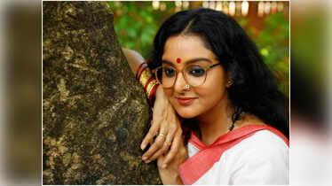 International Women's Day 2020: From 'Aami' to 'June' - Malayalam ...