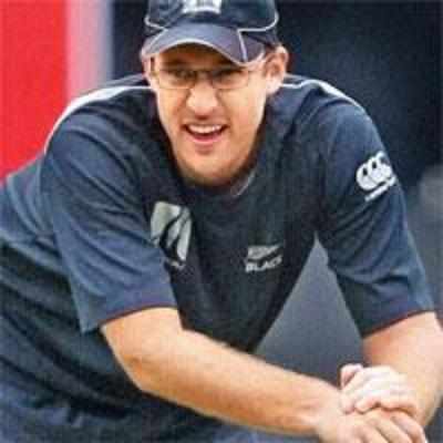 Each individual will have to stand up and perform, says Vettori