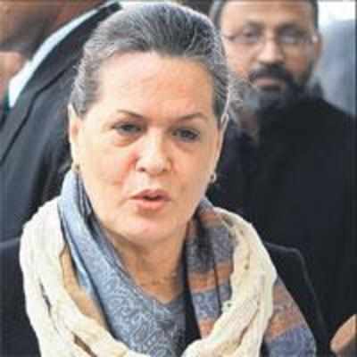Sonia all for Cong-NCP alliance for LS elections