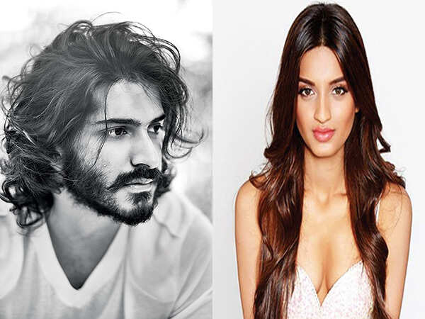 Harshvardhan Kapoor spends quality time with his new 'friend'