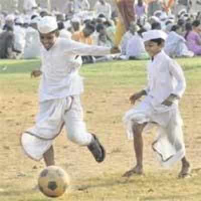 On the sidelines at Shivaji Park