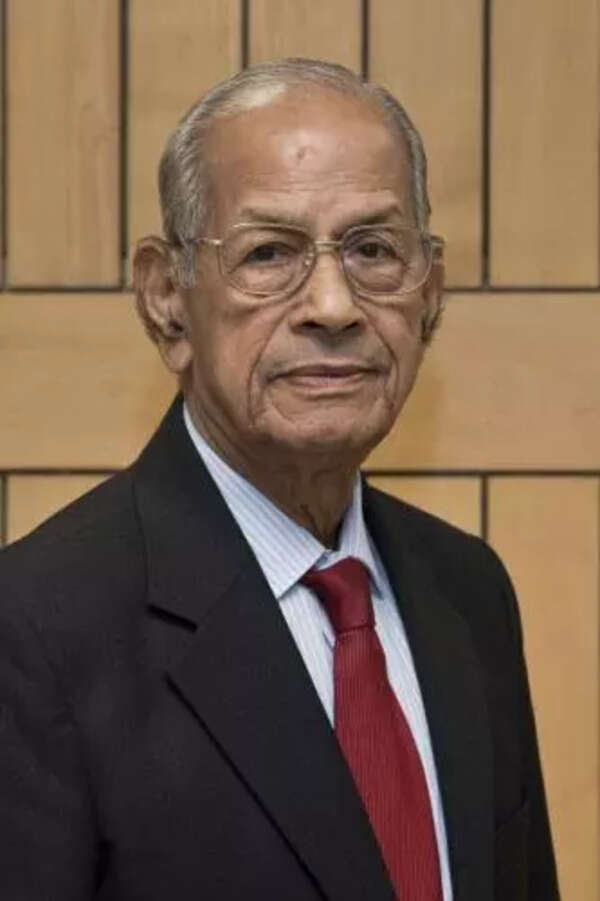 Sreedharan hopeful on high-speed rail despite no mention in budget
