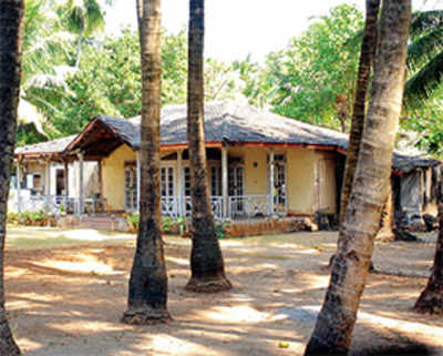 11 sea-facing bungalows in Alibaug partially demolished