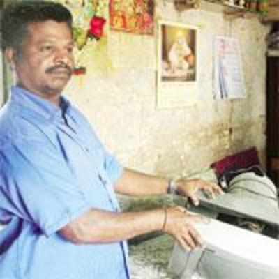 No help for Railway staff robbed during Bandra fire