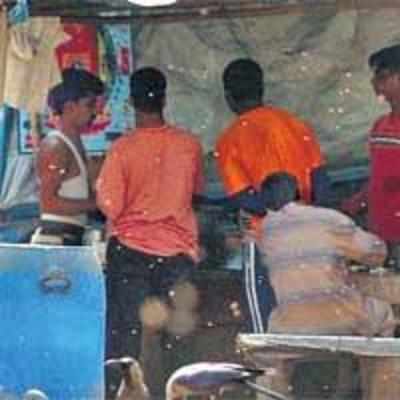 BMC takes on police in hawker eviction case