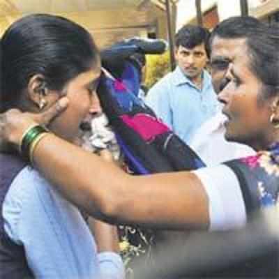 Students caught in traffic panic, call board helpline