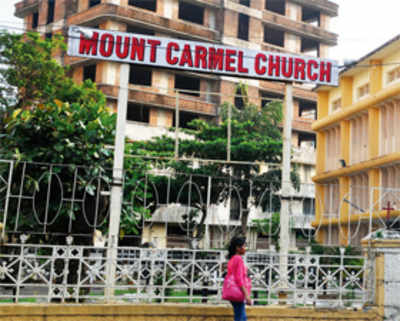 Trouble in Mt Carmel after parish priest backs ‘secular party’