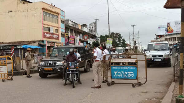 Tension in Bhadravathi town near Shivamogga after attack on Hindu activist