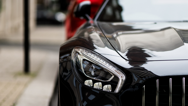 5 luxury cars engineered to feel effortless at high speed