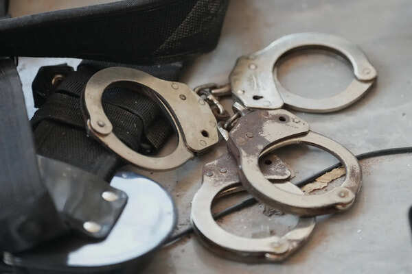 FBI arrests 276 in global operation that targeted 'scam compounds' stealing millions from Americans; 'thanks' Facebook and Instagram for ...