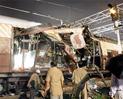 7/11 Blasts: Prosecution may not seek death for all 12 convicts