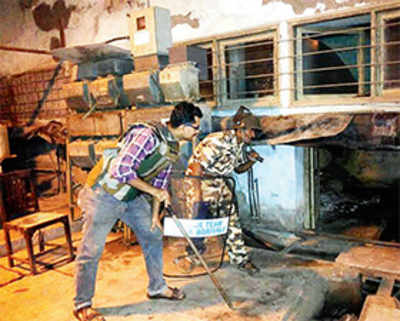 Overnight combing operation reveals no leopard in IIT Powai campus