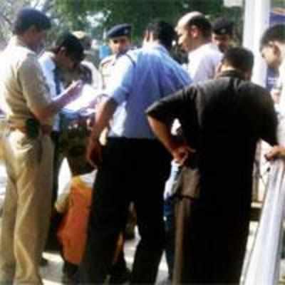 Unattended bags create scare at airport, traffic halted for 20 mins