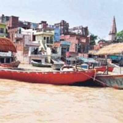 Ganga rises in Varanasi