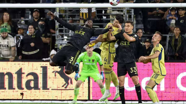 Los Angeles FC seek playoff boost against Minnesota United in crucial clash