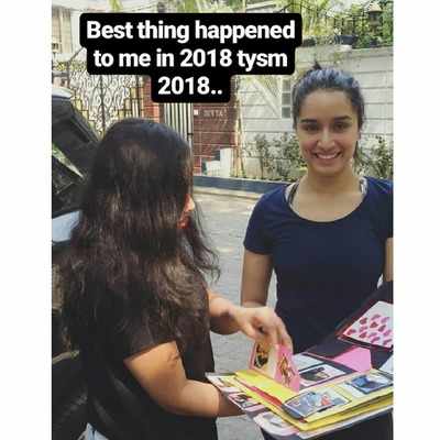 A fan's handmade token of love leaves Shraddha Kapoor delighted