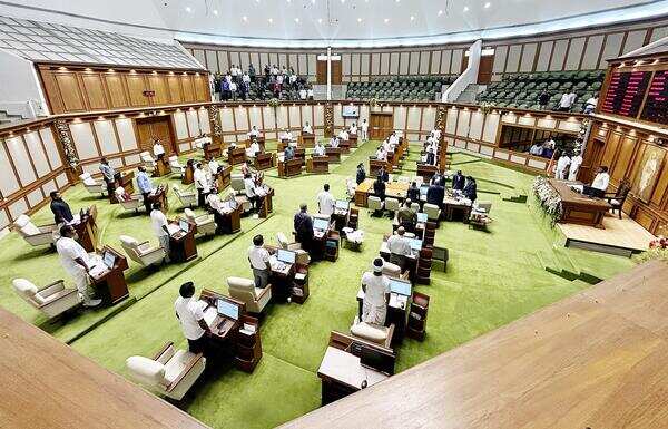 Yuri writes to guv, seeks 15-day monsoon session