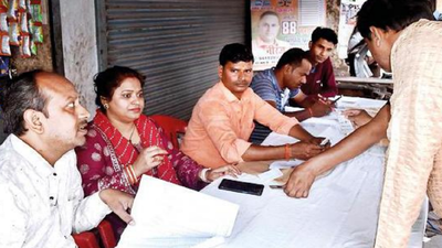 Many left disappointed after their names missing from voters’ list in Prayagraj