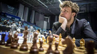 Hans Niemann has played some fine chess at the FIDE Grand Swiss 2023 and is  now on 3.0/4. The US GM lost his 2nd round game to Caruana…