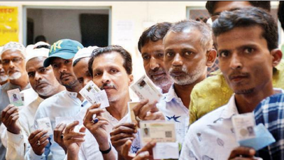 Kashi posts 40.42% turnout amid tight security