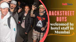 Backstreet Boys welcomed by hotel staff in Mumbai