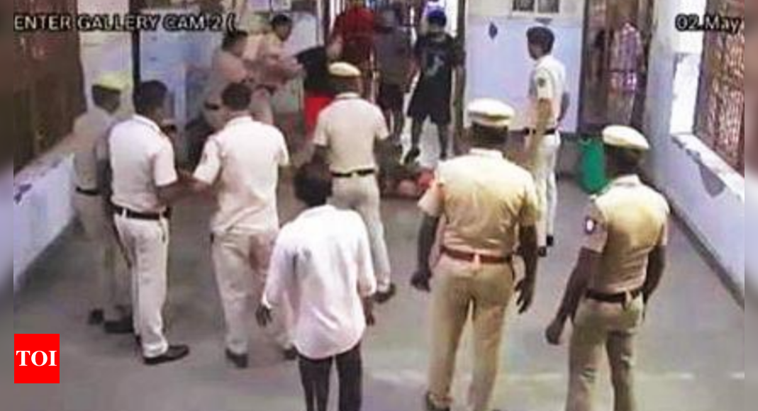 CCTV Menunjukkan Polisi Tihar Izinkan Gangster Selesaikan Pekerjaannya |  berita India
