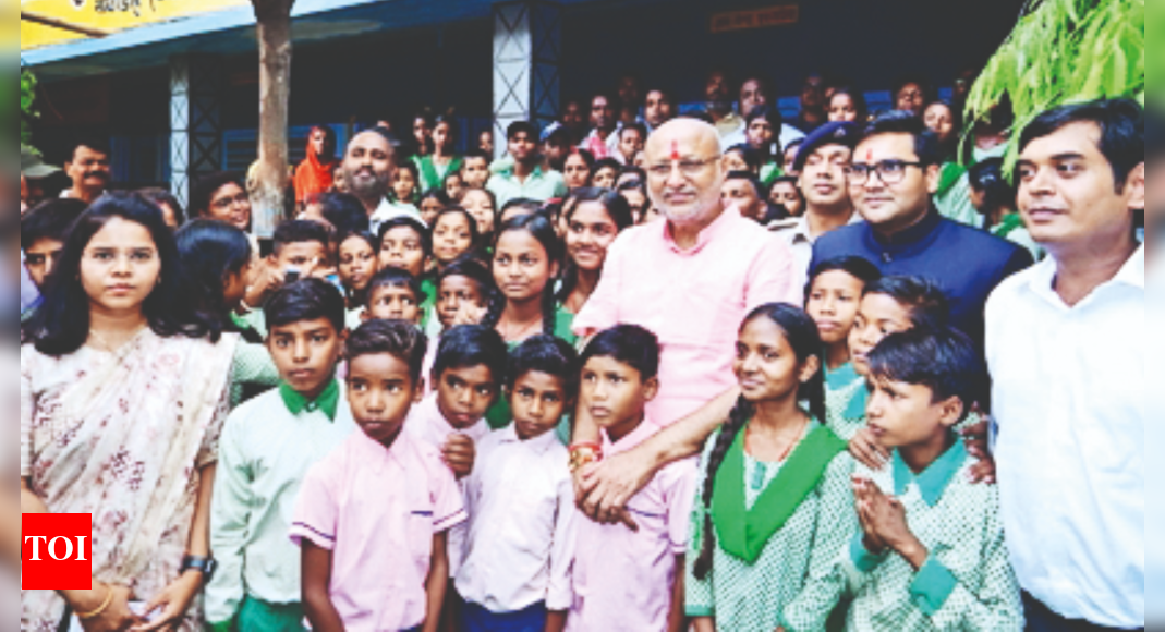 Guv Visits Schools, Takes Note Of Infra, Edu Standards | Ranchi News ...