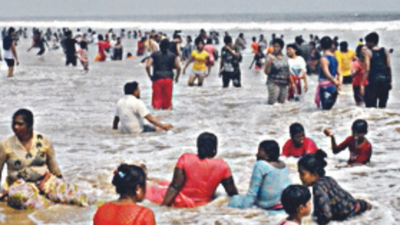 Puri administration ramps up monitoring of swimmers