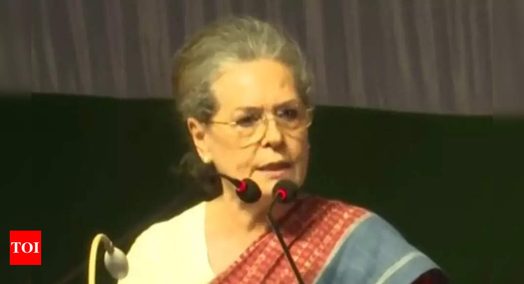 Sonia Gandhi Hits Out At Bjp In Poll Bound Karnataka Over Dark Rule Of Its Govt Karnataka