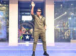 Akshay Kumar launches his clothing brand in style