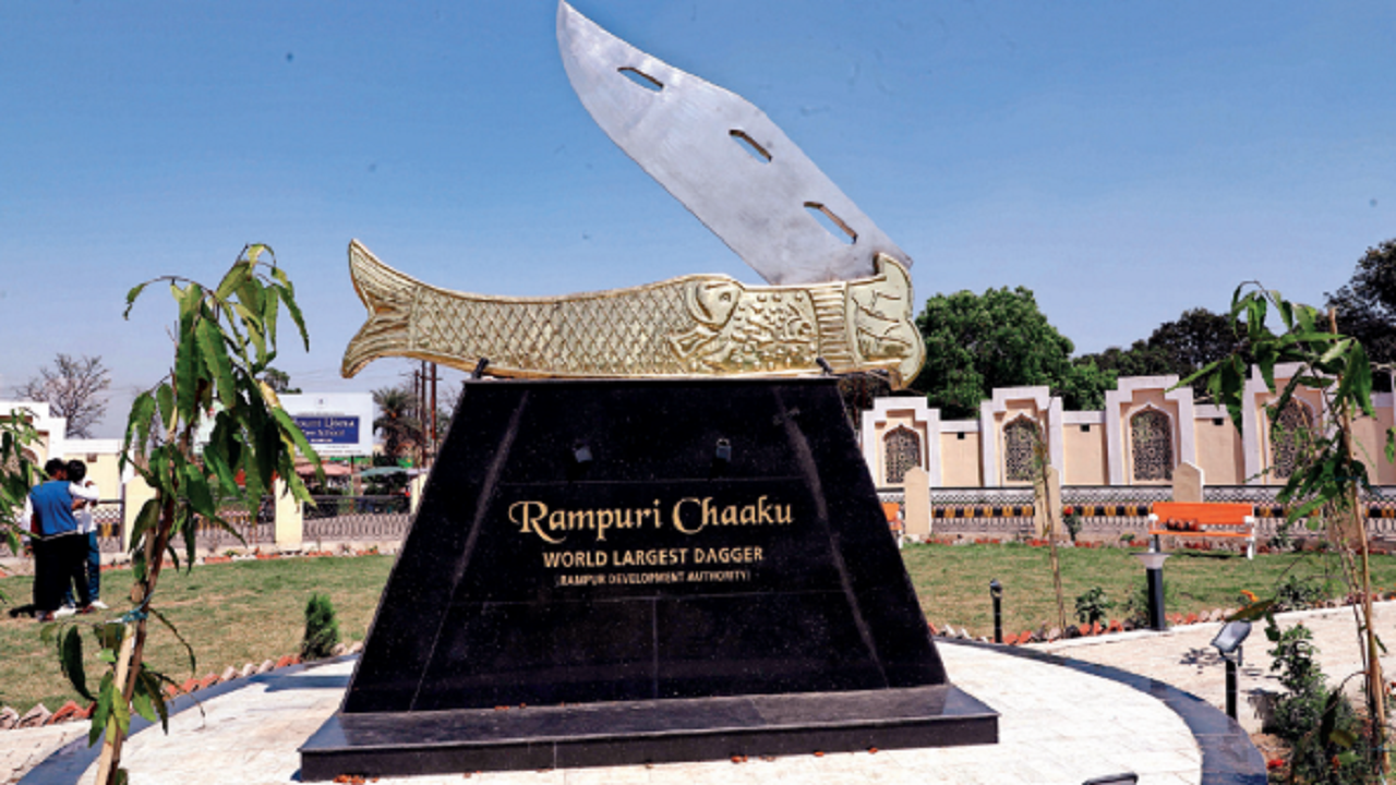 Rampuri Chaku Talwar