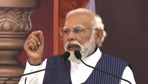 'Shahi parivar': PM Modi rips into Congress as he winds up Karnataka campaign