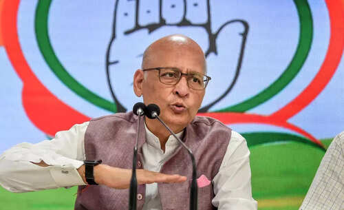 EC created &lsquo;uneven playing field&rsquo; in Karnataka: Congress