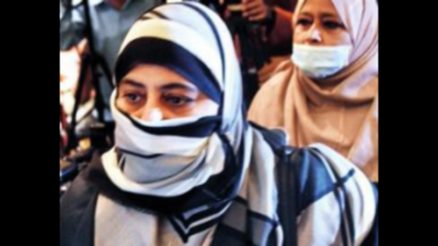 Shaista Parveen, Atiq shooter made futile bid to attend burial of Atiq Ahmad, Ashraf at Prayagraj's Kasari Masari graveyard