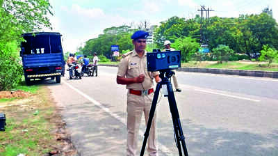 Now, police use speed guns to check overspeeding in Bokaro