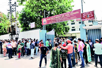 2,600 appear for NEET UG in city