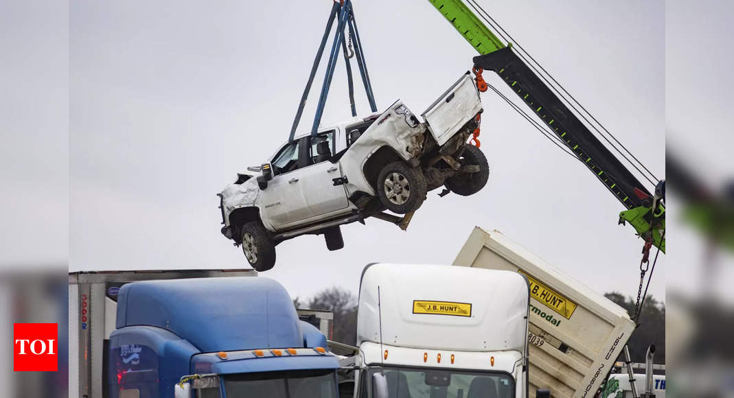 Texas: Driver in deadly Texas crash charged with manslaughter – Times of India